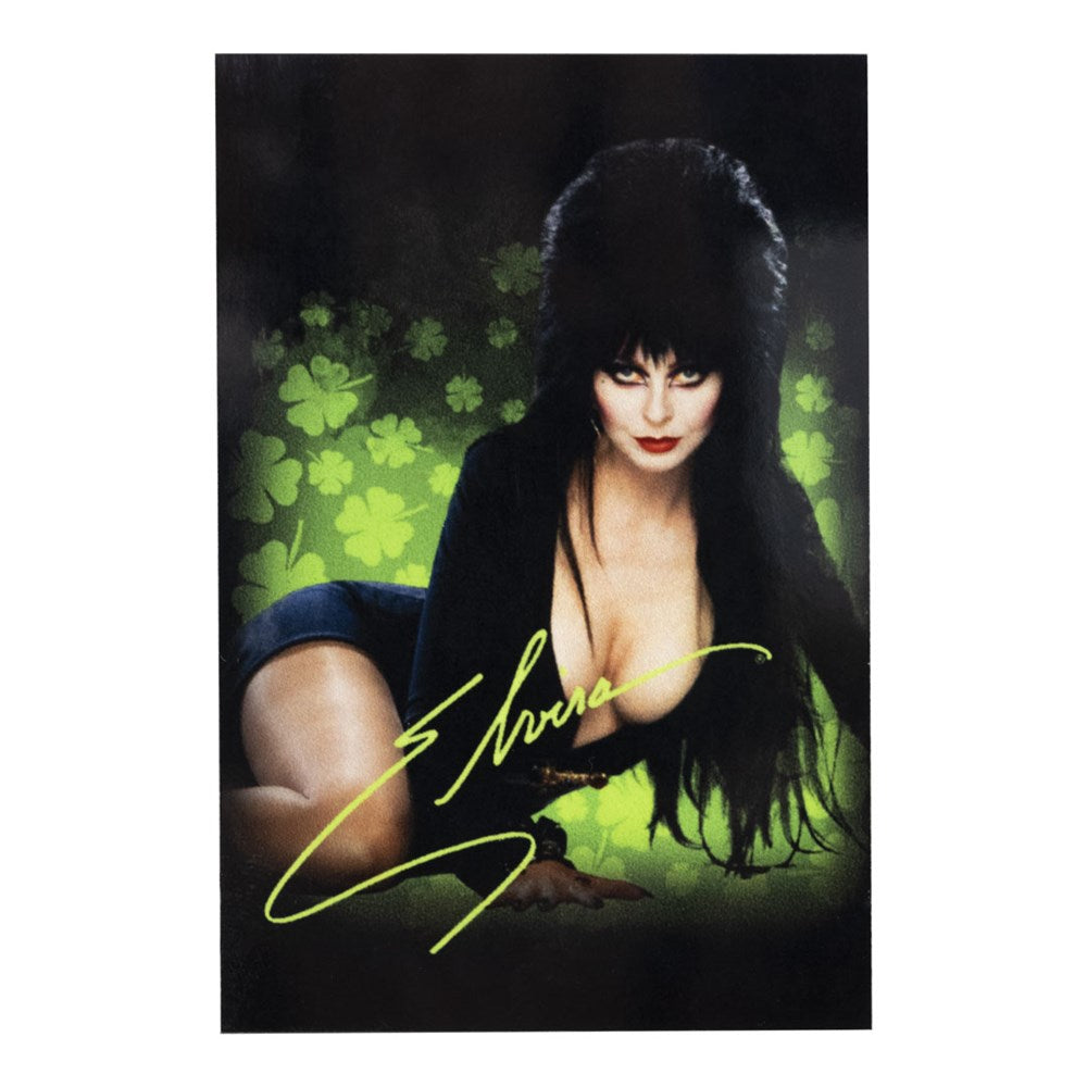 Elvira Shamrock Mist Magnet