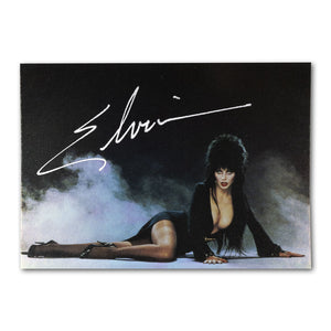 Elvira Signed Fog Chrome Trading Card