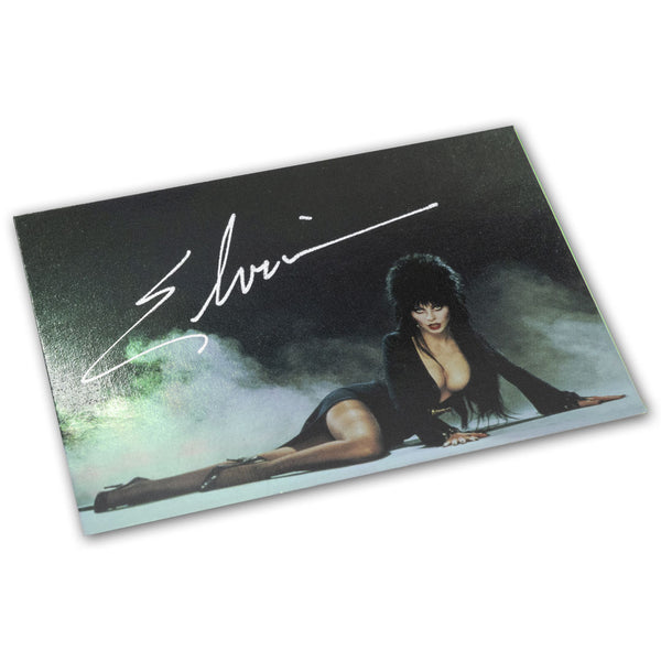 Elvira Signed Fog Chrome Trading Card